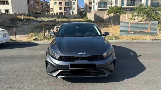 Kia Forte, Бензин, 2022