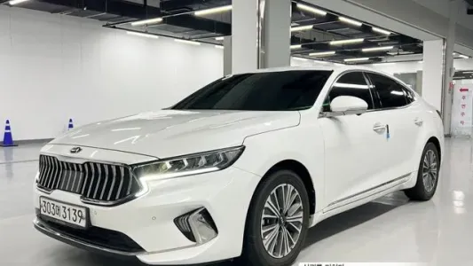 Kia K7 Premier Hybrid, 2020