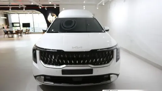 Kia The New Carnival 4th Generation, 2023