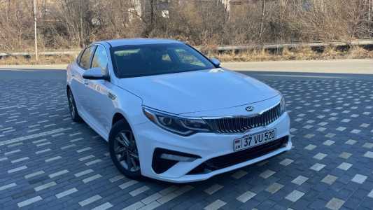 Kia Optima, Бензин, 2018