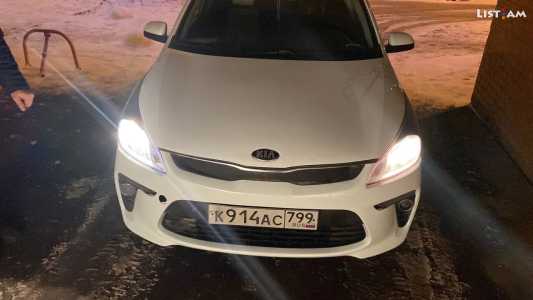 Kia Rio, Бензин, 2018