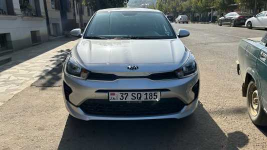 Kia Rio, Бензин, 2021