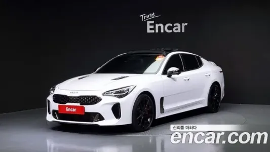 Kia Stinger Meister, 2022