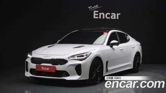 Kia Stinger Meister, 2022