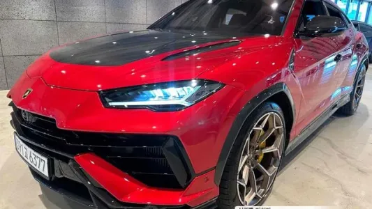 Lamborghini Urus, 2023