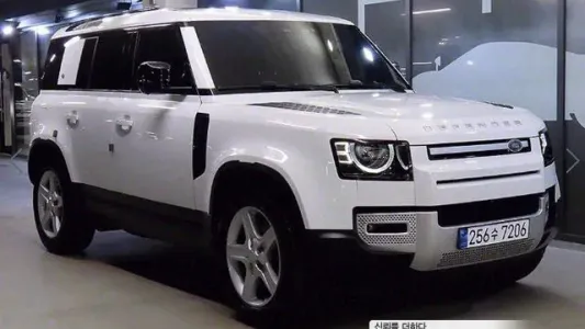 Land Rover Defender (L663), 2022