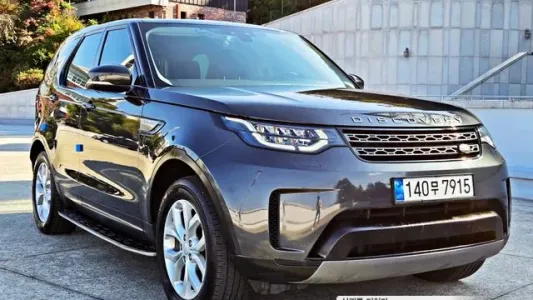 Land Rover Discovery 5, 2018