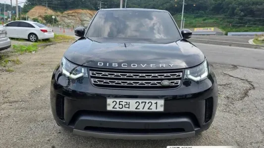 Land Rover Discovery 5, 2019