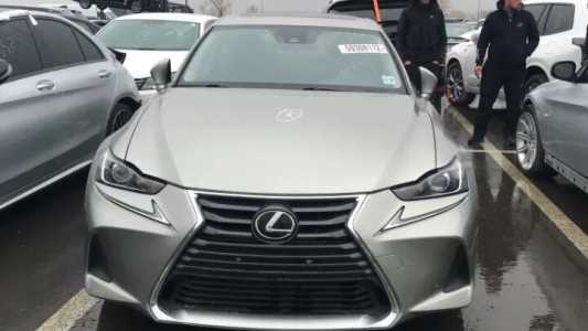 Lexus IS, Бензин, 2020