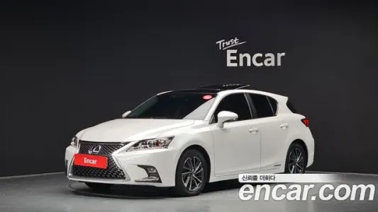 Lexus CT200h, 2018