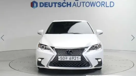 Lexus CT200h, 2019