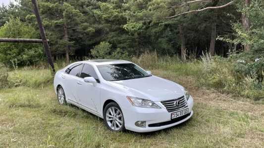 Lexus ES, Бензин, 2010