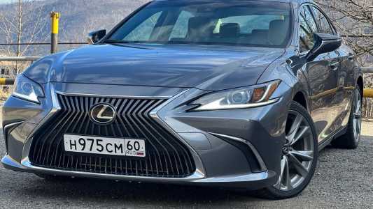 Lexus ES, Бензин, 2019