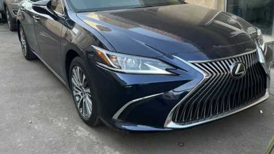 Lexus ES, Бензин, 2020