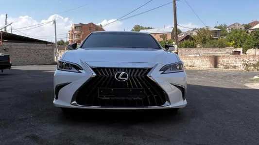 Lexus ES, Бензин, 2021