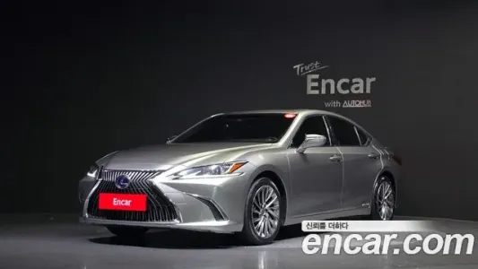 Lexus ES300h 7th generation, 2018