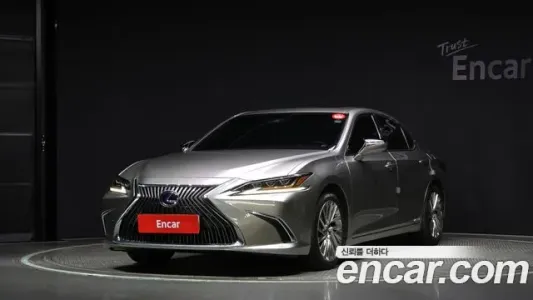 Lexus ES300h 7th generation, 2019