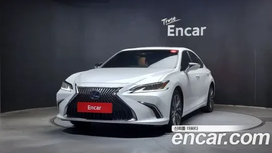 Lexus ES300h 7th generation, 2019