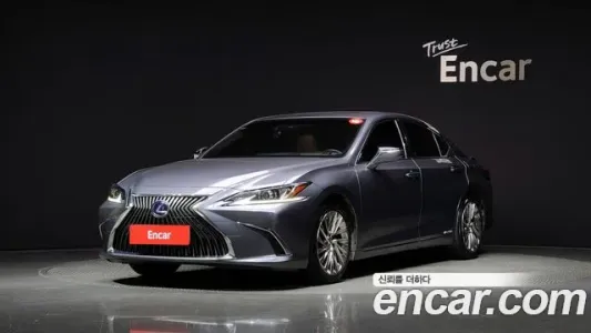 Lexus ES300h 7th generation, 2020