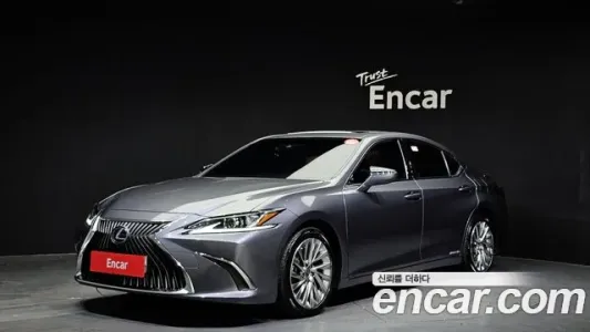 Lexus ES300h 7th generation, 2020