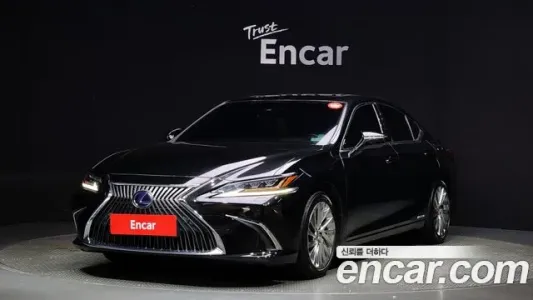 Lexus ES300h 7th generation, 2020