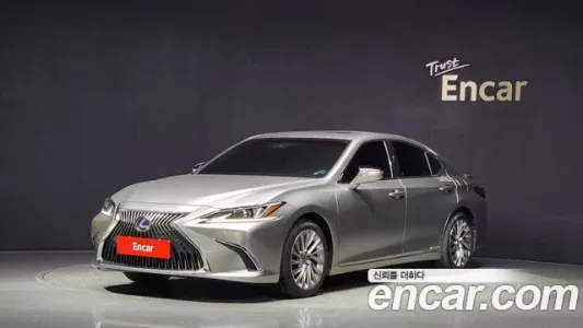 Lexus ES300h 7th generation, 2021