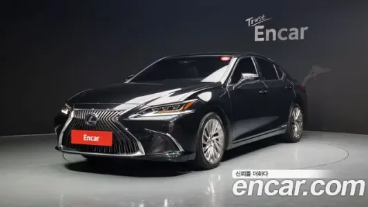 Lexus ES300h 7th generation, 2021