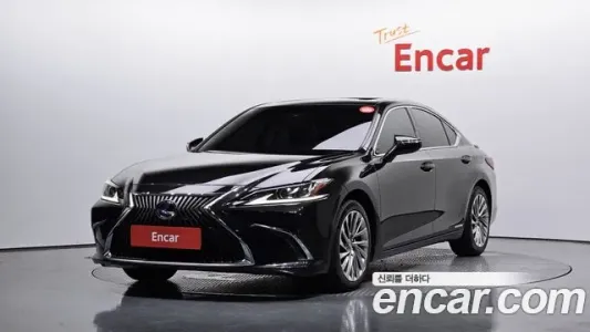 Lexus ES300h 7th generation, 2021