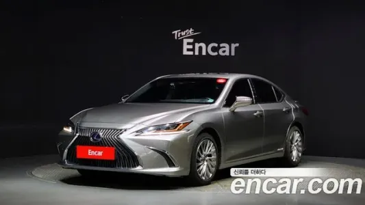 Lexus ES300h 7th generation, 2021