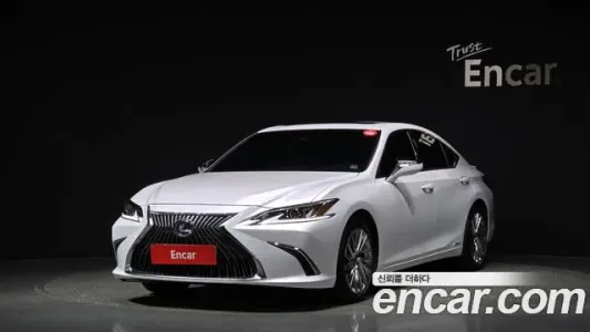 Lexus ES300h 7th generation, 2021