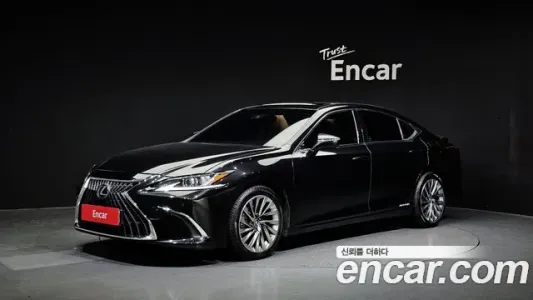 Lexus ES300h 7th generation, 2021