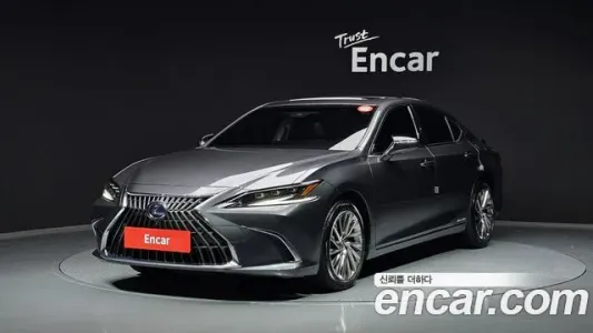 Lexus ES300h 7th generation, 2022