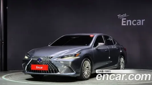 Lexus ES300h 7th generation, 2022