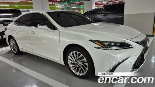 Lexus ES300h 7th generation, 2022