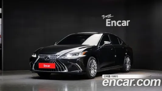 Lexus ES300h 7th generation, 2023