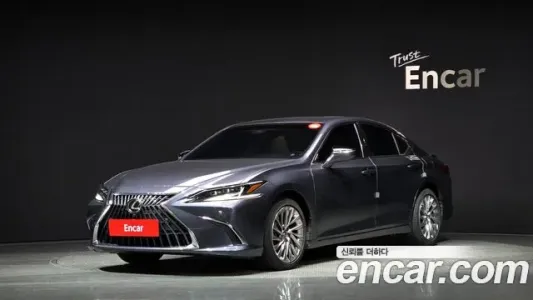 Lexus ES300h 7th generation, 2023