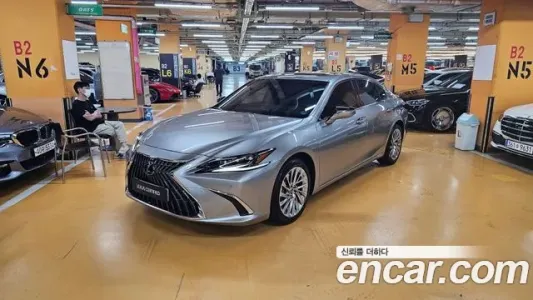 Lexus ES300h 7th generation, 2024