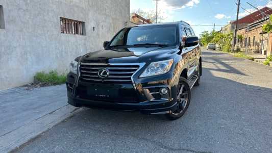 Lexus LX, Бензин, 2013