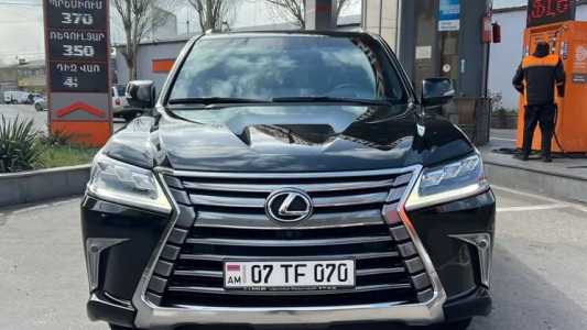 Lexus LX, Бензин, 2016