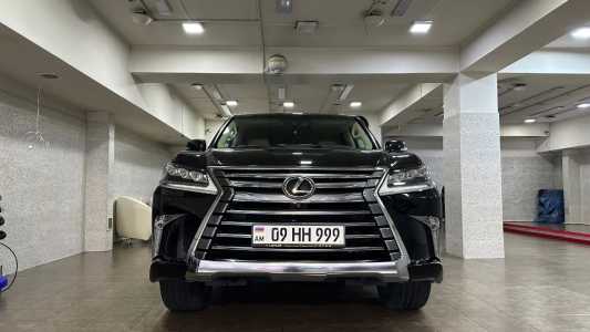 Lexus LX, Бензин, 2018