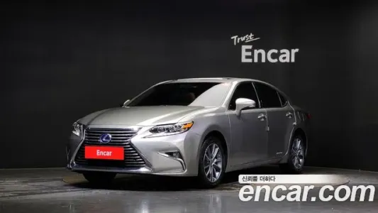 Lexus New ES300h, 2018