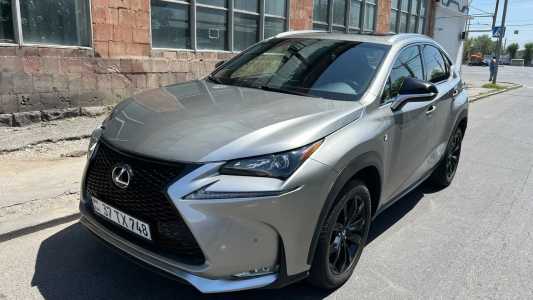 Lexus NX, Бензин, 2017