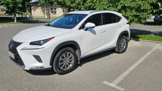 Lexus NX, Бензин, 2018