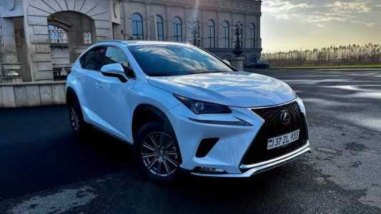 Lexus NX, Бензин, 2021