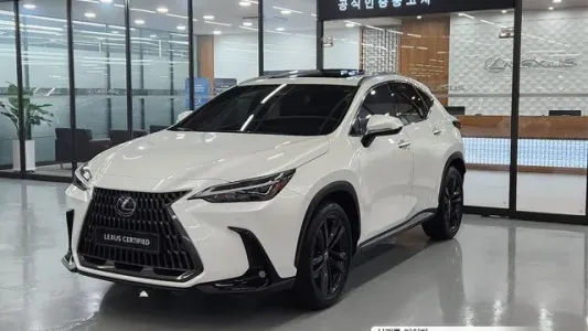 Lexus NX350h Second generation, 2023