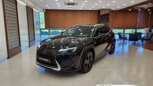 Lexus UX250h, 2023