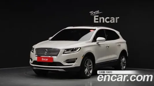 Lincoln MKC, 2019