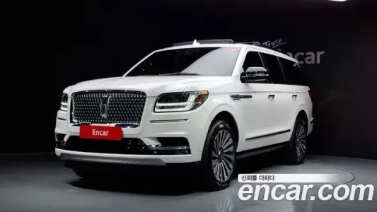 Lincoln Navigator, 2021