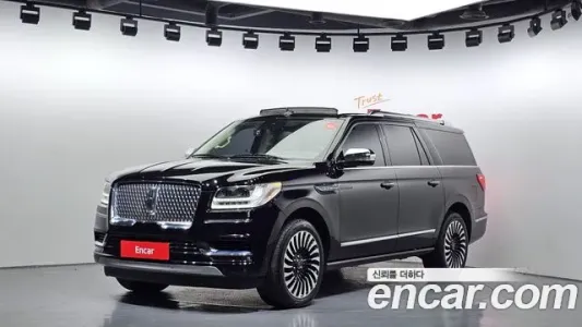 Lincoln Navigator, 2021