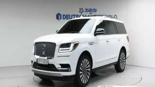 Lincoln Navigator, 2021